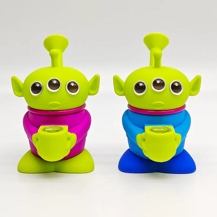 6" Silicone Toy Story Bong - Alien (Assorted)