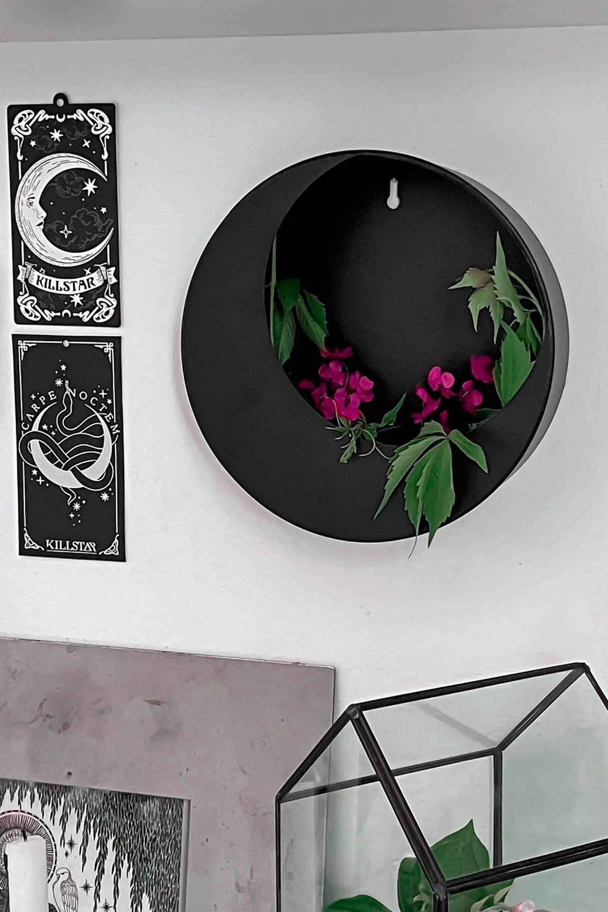 Cosmical Planter - Black