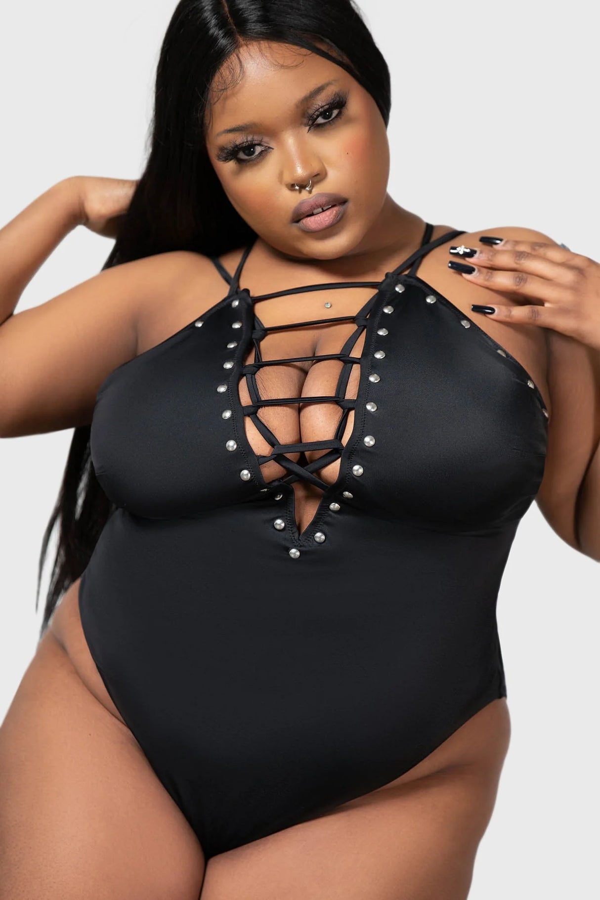 Swimwear: Liliths Gaze-3X