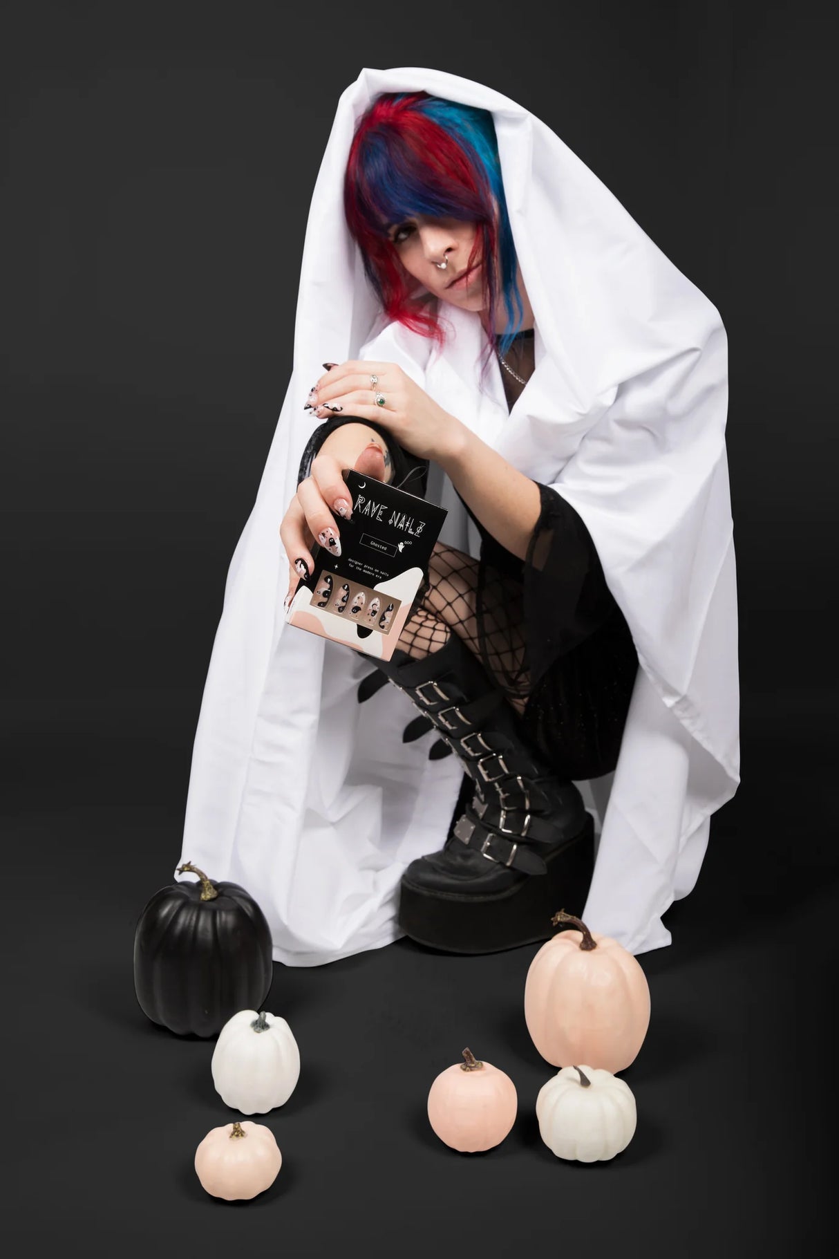 Rave Nailz - Ghosted