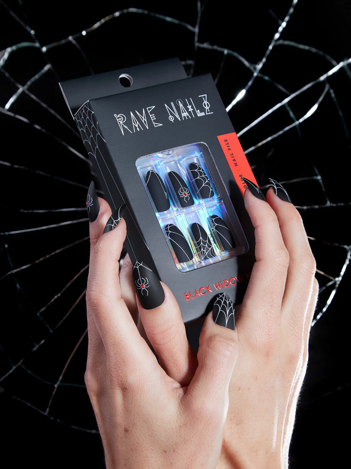 Rave Nailz - Black Widow