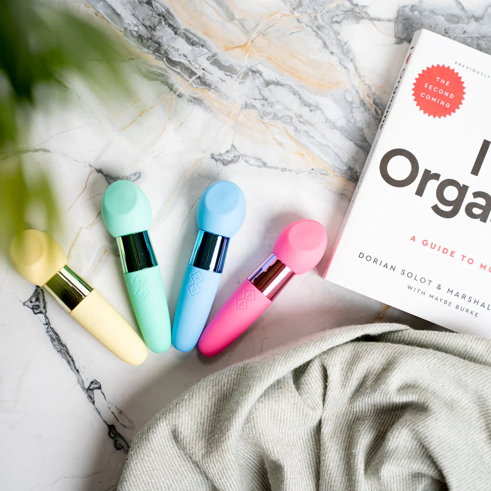 MAIA Liquid Silicone-Rina