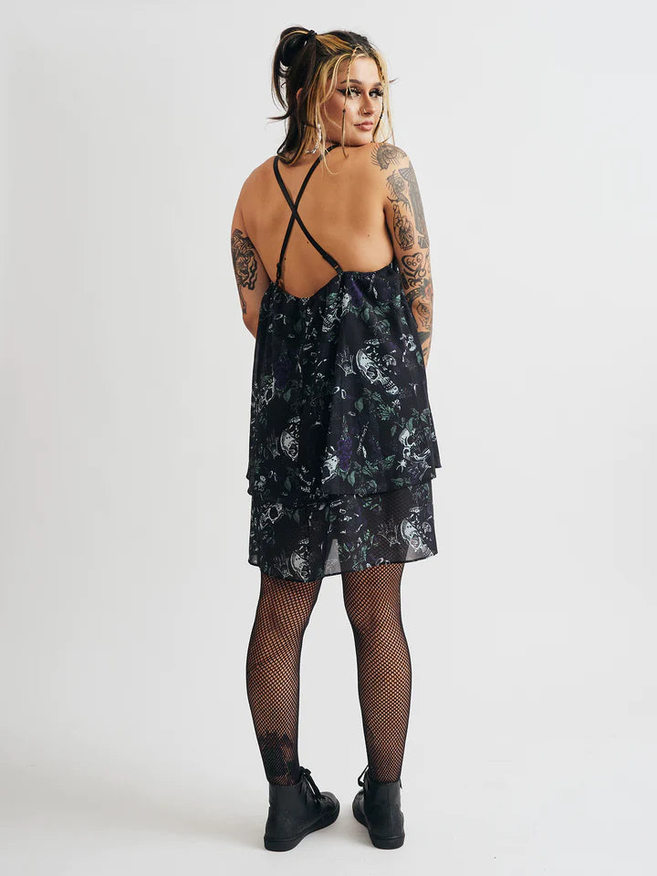 Sourpuss Garden Witch Dress Small