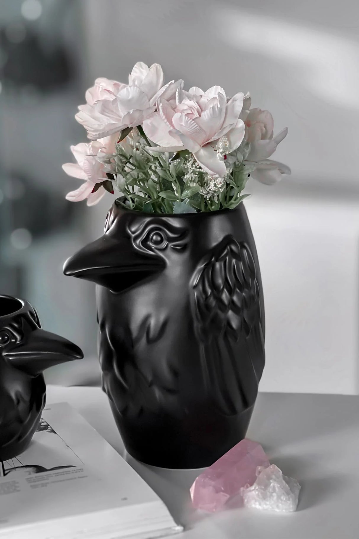 Raveena Vase - Black