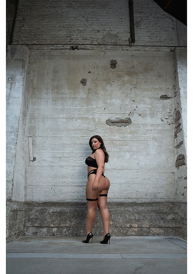 Ananke XII-3pc w/Choker