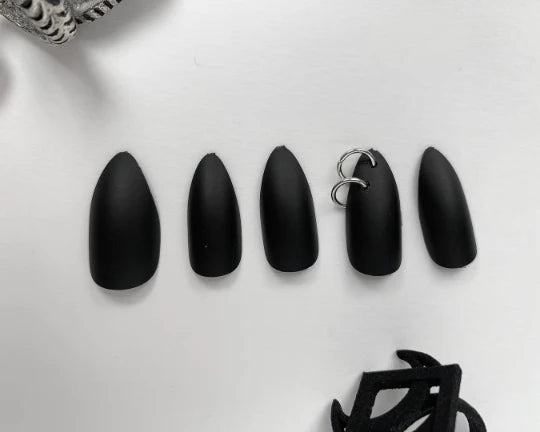 Rave Nailz - Pierced Up