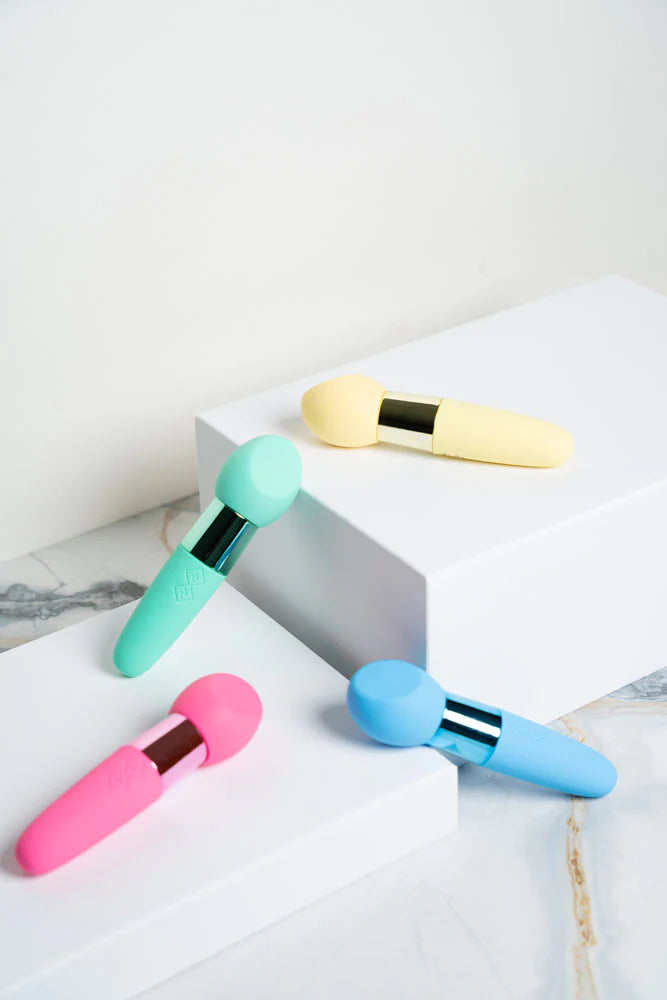 MAIA Liquid Silicone-Rina