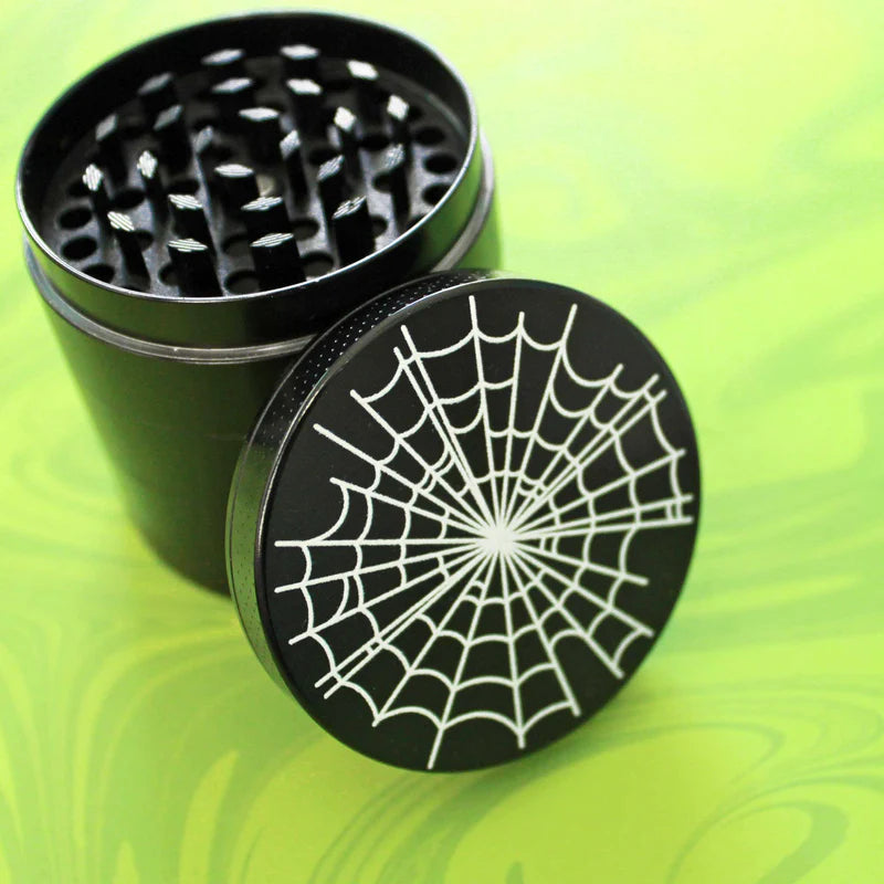 Grinder: Sourpuss-Spiderweb