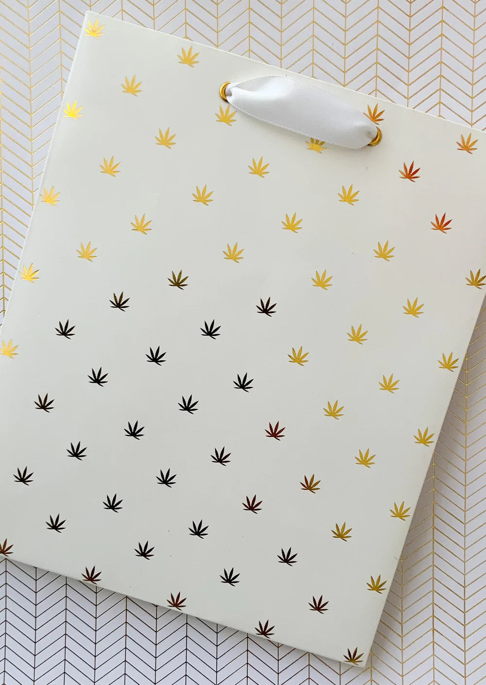 KushKards: Gift Combo - White/Gold