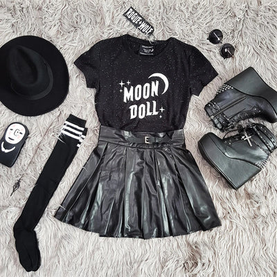 MoonDoll Tee-Medium