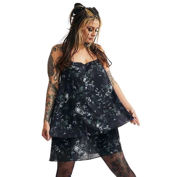 Sourpuss Garden Witch Dress Small